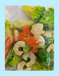 Instant prawn, red pepper, shredded broccoli mixed vegetables