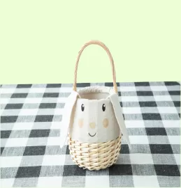 Round wicker basket, 10 pieces of cloth with printed face inside, with ears